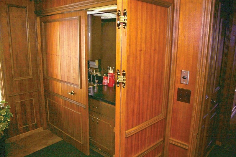 SOSS Invisible Hinge - Image 2